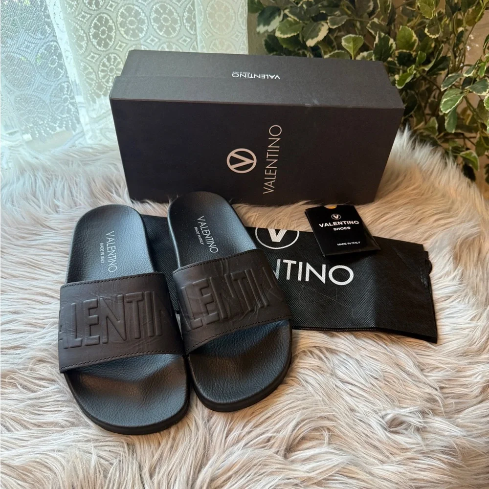 Valentino Moira Slide Sandals - Picture 3 of 11